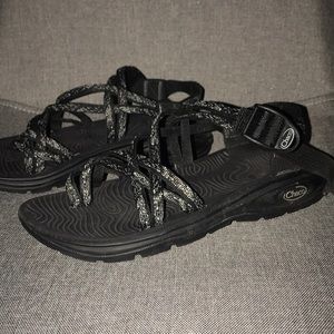 Size 7 Chacos